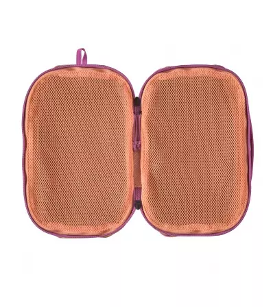 Чантичка Patagonia Black Hole Cube 6L